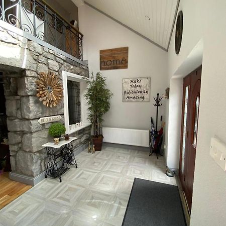 كونغ Salmon Weir Lodge المظهر الخارجي الصورة
